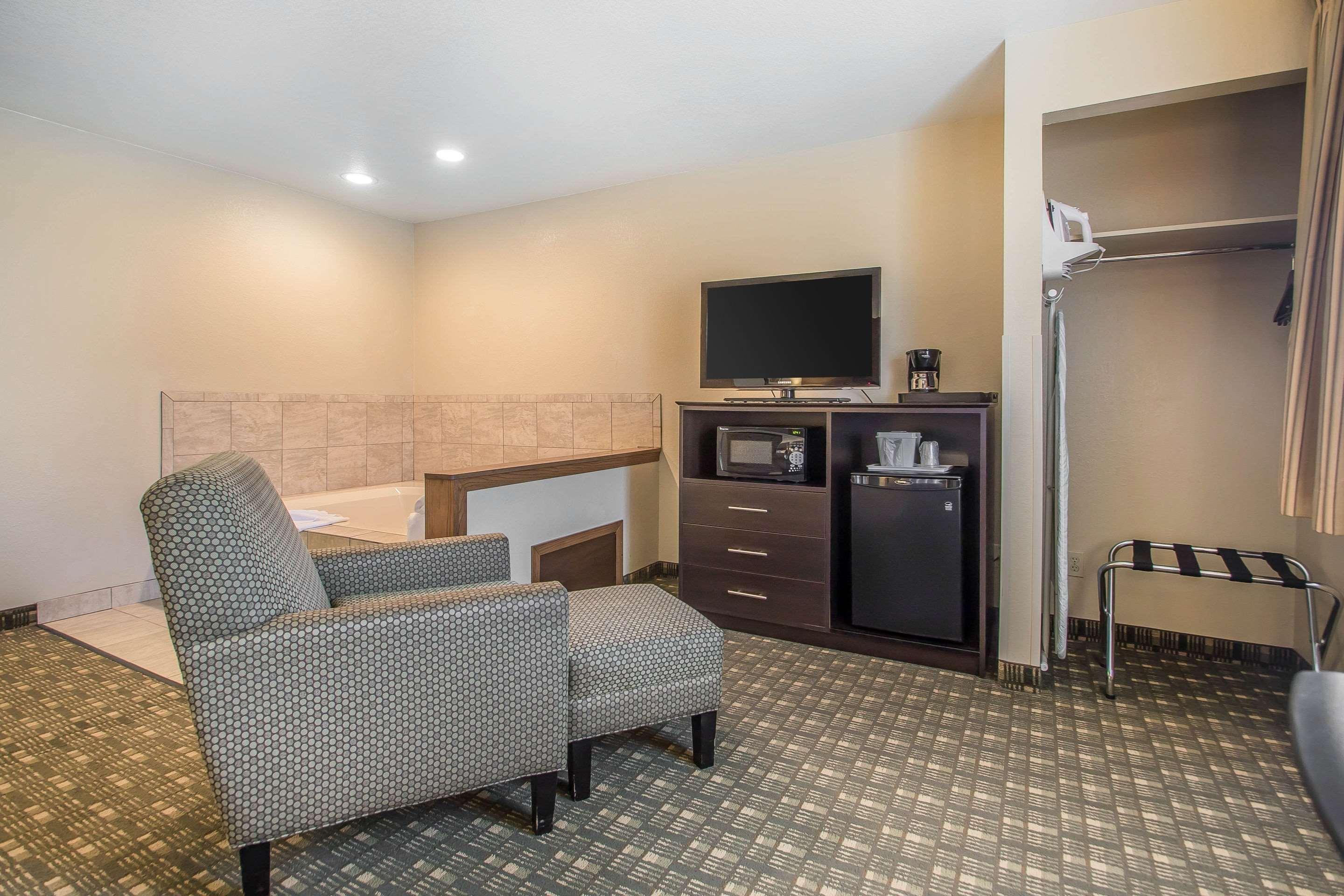 Quality Inn & Suites Decorah Dış mekan fotoğraf